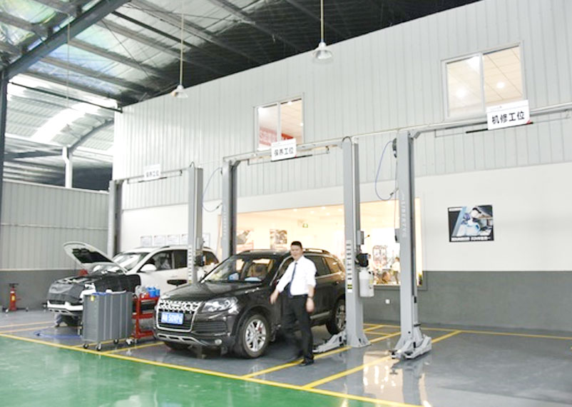 4S店的銷售經(jīng)理